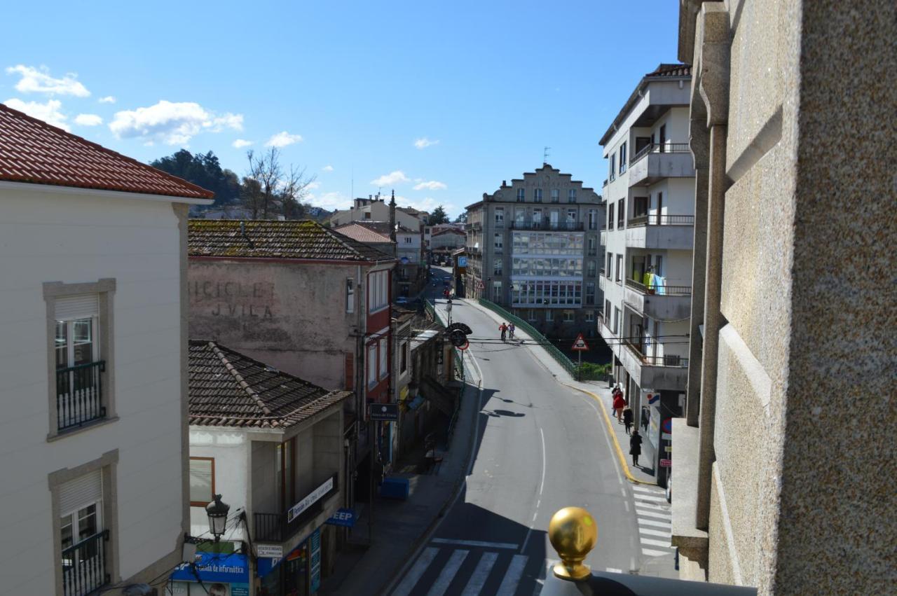 Las Palmeras Caldas De Reis Exterior photo